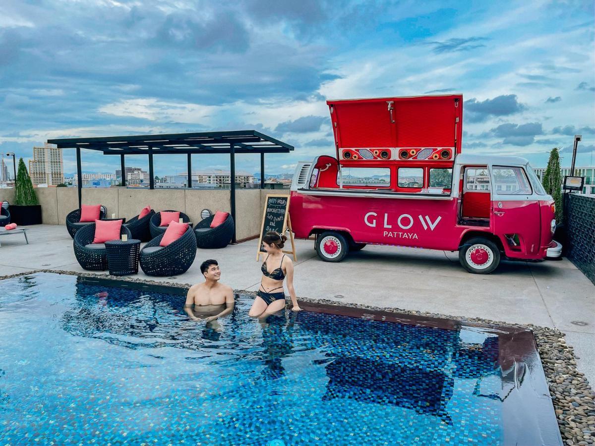 Glow Pattaya Exterior photo